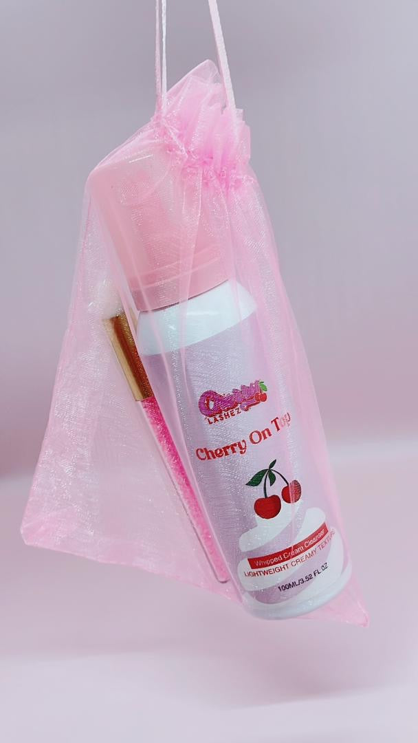 Whipped Cream Lash Cleanser