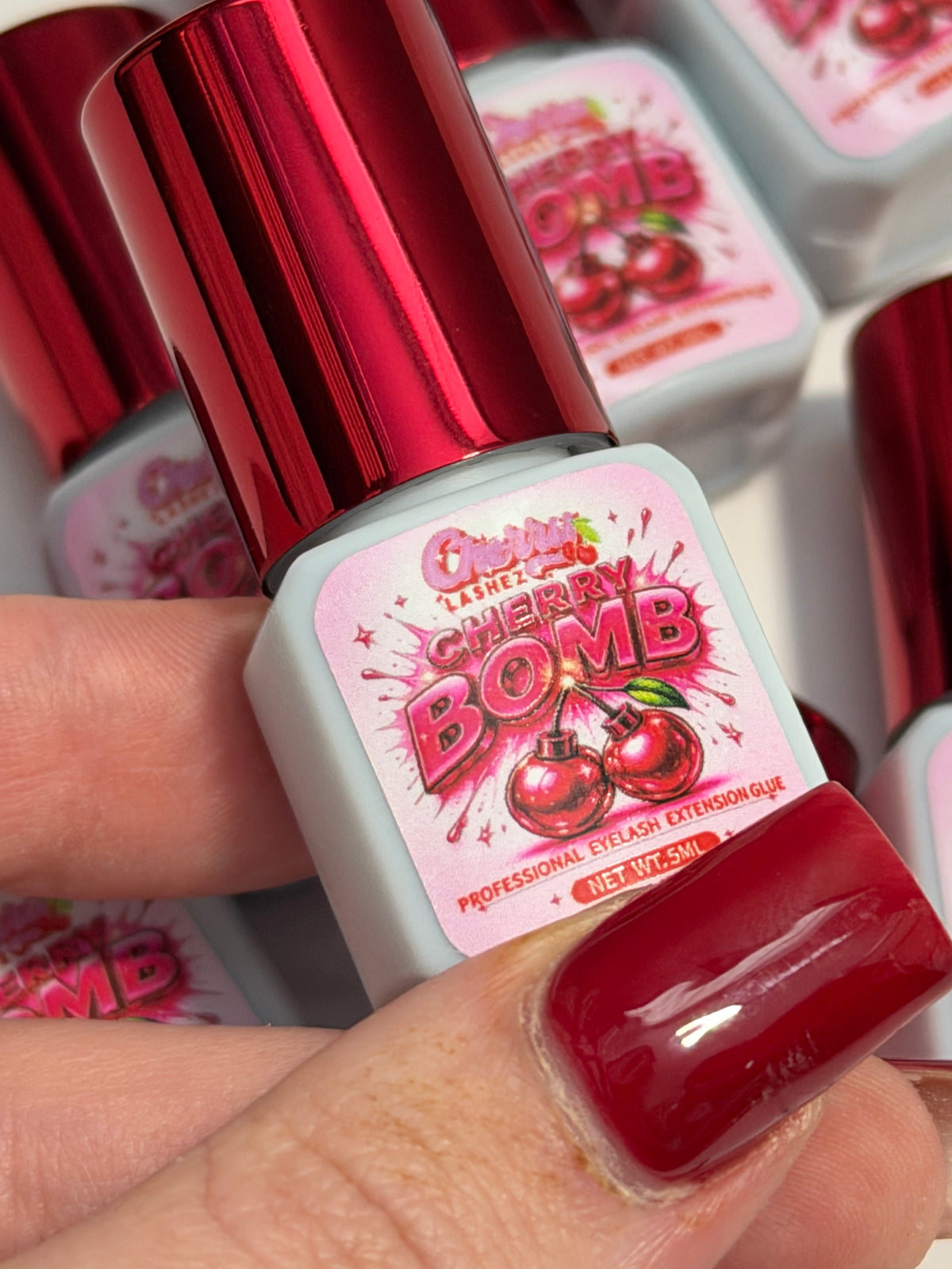 Cherry Bomb Adhesive 0.5/1 Sec