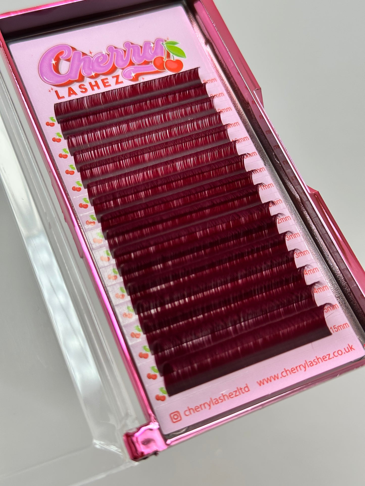 Burgandy Lash Trays