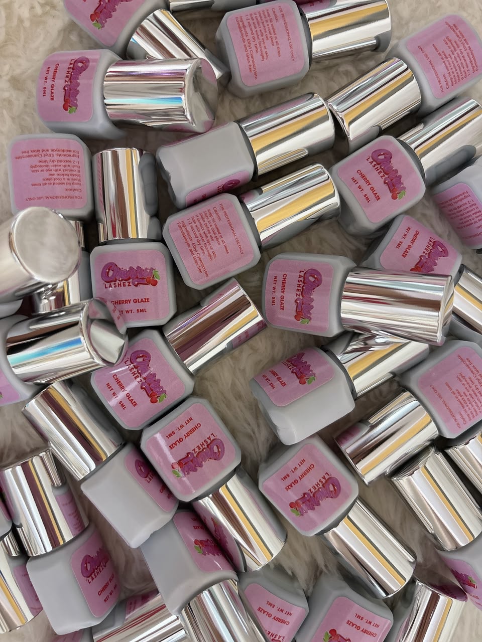 Cherry Glaze Adhesive 1-2 Sec